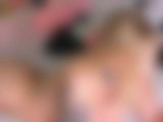 Live cam show with Ann - Plug on Lustler