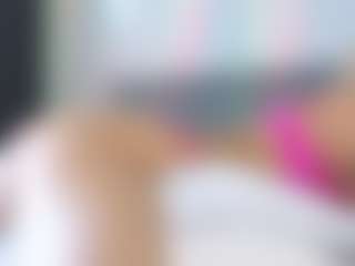 Live cam show with Ann - Plug on Camsoda