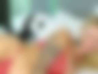 Live cam show with Ann - Kisses on AdultVida.com
