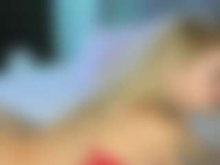 Live cam show with Ann - Kisses on Mixed Magazine Live