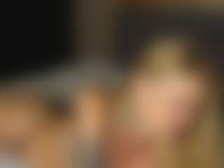 Live cam show with Ann - Butt Plug on CamClone