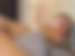 Live cam show with Ann - Average on Nude Chat * 1 On 1 Webcam Sex * Live Cam Show