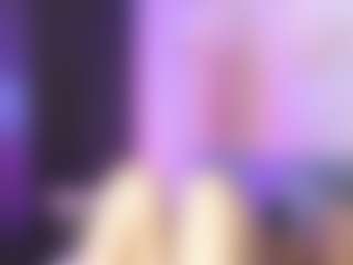 Live cam show with Ann - Plug on Fling VIP Chat
