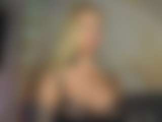 Live cam show with Ann - Plug on CamwithHer