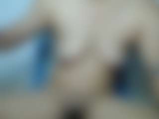 Live cam show with LIlythBrown69 - Shower on CamwithHer