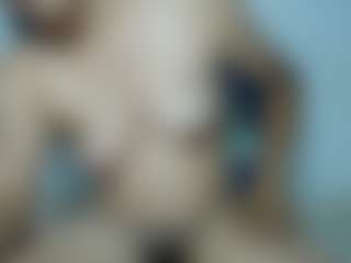 Live cam show with LIlythBrown69 - Living Room on infinitiblacc.com
