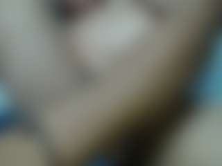Show de câmera ao vivo com LIlythBrown69 - Fatpussy no Camsoda