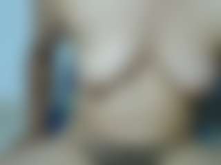 Live cam show with LIlythBrown69 - Hairy Pussy on Fling VIP Chat