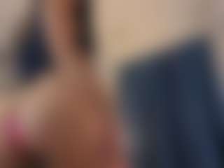 Mia-Oceann's Live Sex Cam Show