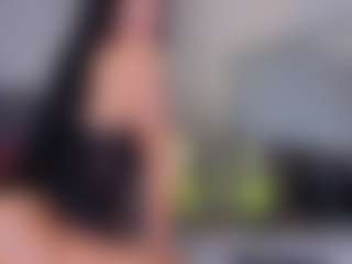 Mia-Oceann's Live Sex Cam Show