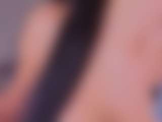 Mia-Oceann's Live Sex Cam Show