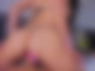 Mia-Oceann's Live Sex Cam Show