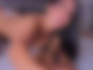 Mia-Oceann's Live Sex Cam Show