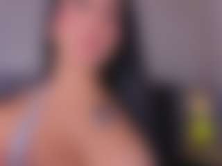 Mia-Oceann's Live Sex Cam Show