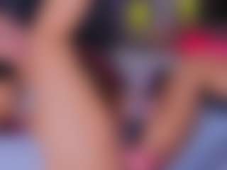 Mia-Oceann's Live Sex Cam Show