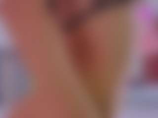 Mia-Oceann's Live Sex Cam Show