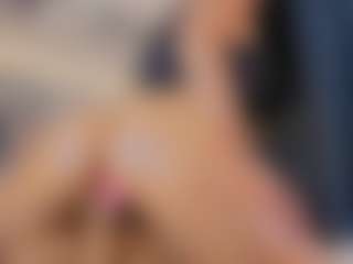 Mia-Oceann's Live Sex Cam Show
