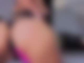 Mia-Oceann's Live Sex Cam Show