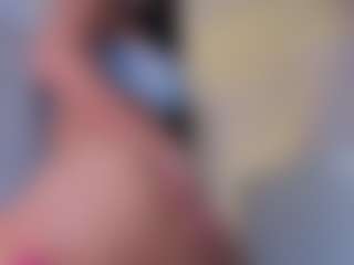 Mia-Oceann's Live Sex Cam Show