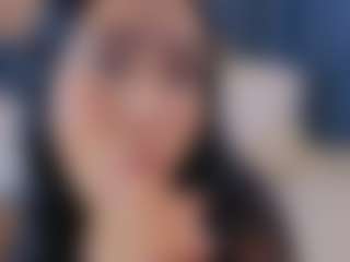 Mia-Oceann's Live Sex Cam Show