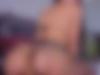 Mia-Oceann's Live Sex Cam Show