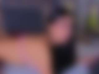 Mia-Oceann's Live Sex Cam Show