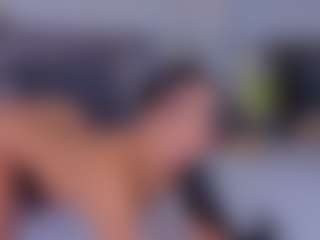 Mia-Oceann's Live Sex Cam Show