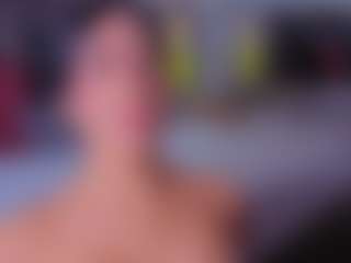 Mia-Oceann's Live Sex Cam Show