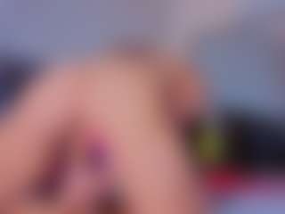 Mia-Oceann's Live Sex Cam Show