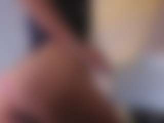 Mia-Oceann's Live Sex Cam Show