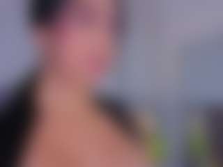 Mia-Oceann's Live Sex Cam Show