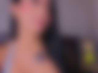 Mia-Oceann's Live Sex Cam Show