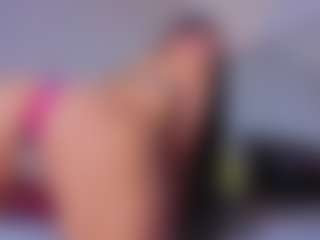 Mia-Oceann's Live Sex Cam Show