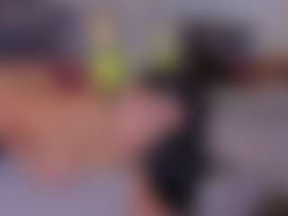 Mia-Oceann's Live Sex Cam Show