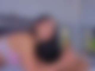 Mia-Oceann's Live Sex Cam Show