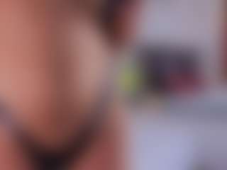Mia-Oceann's Live Sex Cam Show
