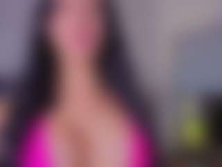 Mia-Oceann's Live Sex Cam Show