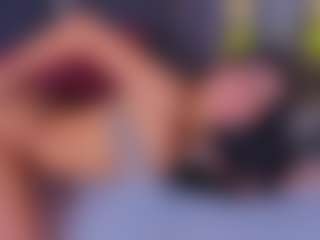 Mia-Oceann's Live Sex Cam Show
