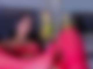 Mia-Oceann's Live Sex Cam Show