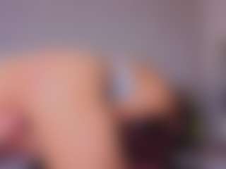 Mia-Oceann's Live Sex Cam Show