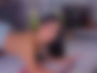 Mia-Oceann's Live Sex Cam Show