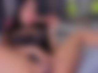 Mia-Oceann's Live Sex Cam Show