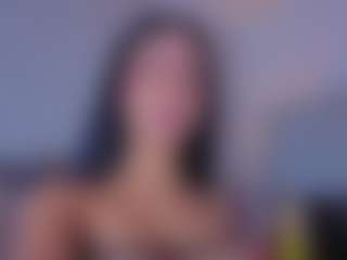 Mia-Oceann's Live Sex Cam Show