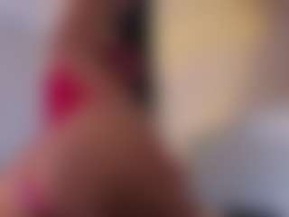 Mia-Oceann's Live Sex Cam Show