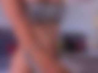 Mia-Oceann's Live Sex Cam Show