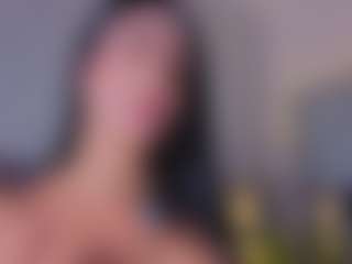 Mia-Oceann's Live Sex Cam Show