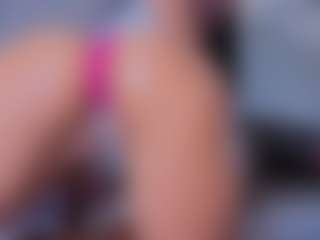Mia-Oceann's Live Sex Cam Show