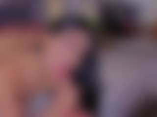 Mia-Oceann's Live Sex Cam Show