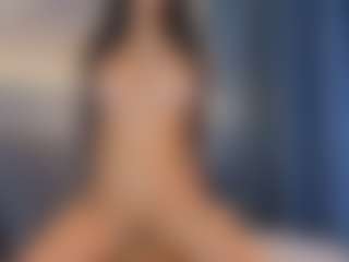 Mia-Oceann's Live Sex Cam Show