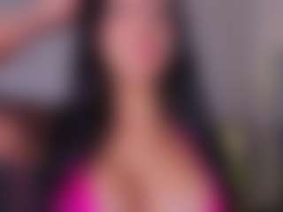 Mia-Oceann's Live Sex Cam Show